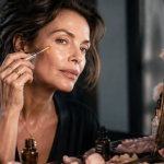 meilleure huile visage peau mature application femme