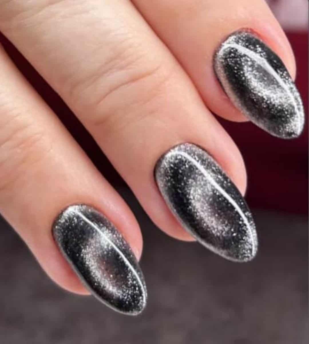 Black & Silver Cat Eye Nails