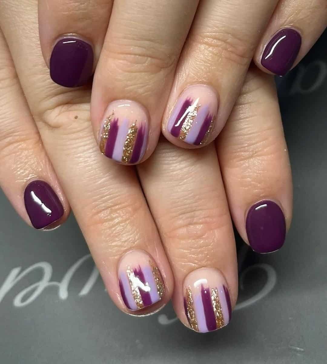 Image of Purple & Gold Stripes Abstract Mani
