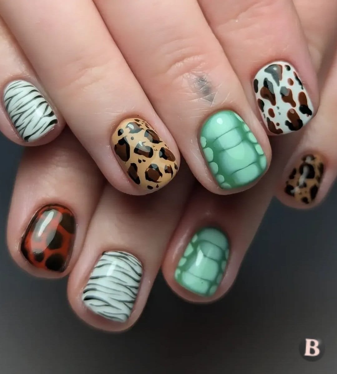 Whole-Zoo Mix-and-Match Animal Print Nails