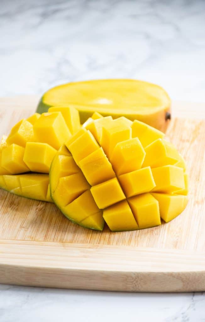 Cut mango