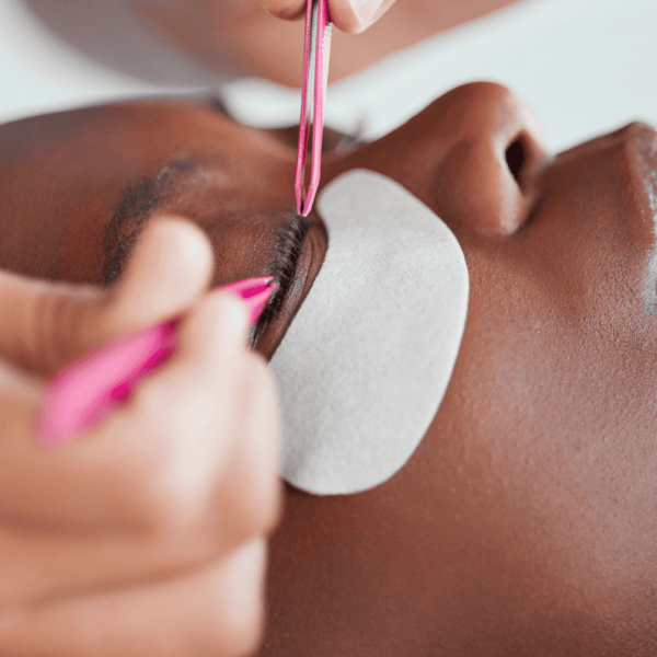 Lash extensions in Vancouver