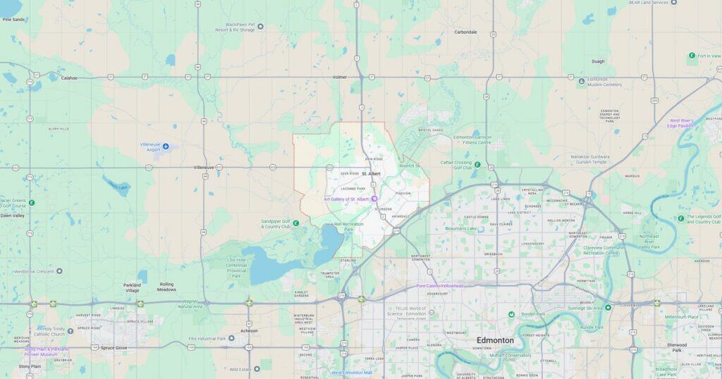 Detailed map of Edmonton, Alberta, showing roads, neighborhoods, parks, and nearby lakes for navigation and geographic reference.