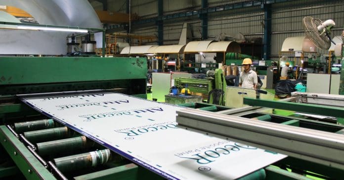 ACP sheet manufacturing process at Aludecor Factory
