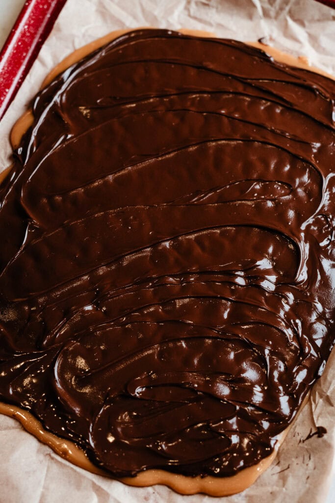 The chocolate chips smoothed out over the toffee.
