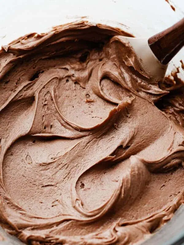 A bowl of creamy, luscious nutella frosting.