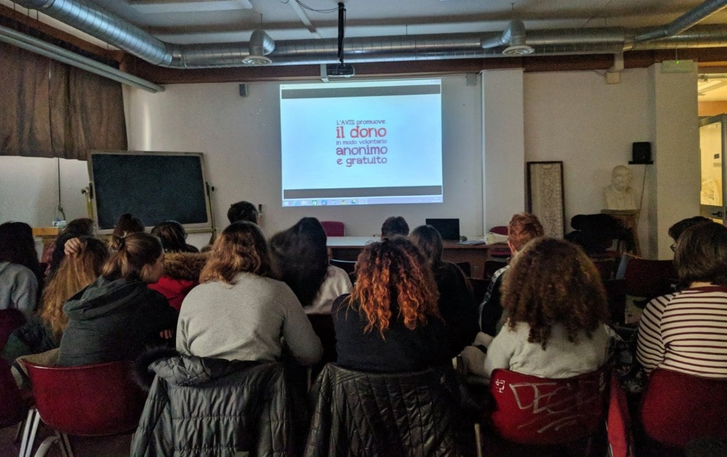 avis bologna nelle scuole