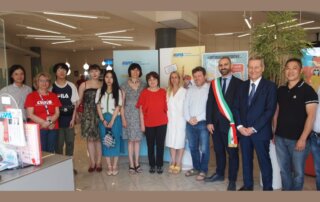Avis incontra la comunità cinese