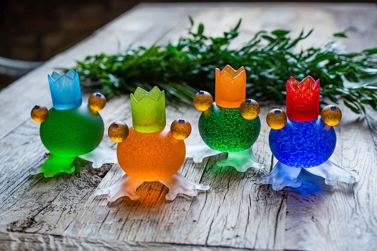 sl_frog_candleholder_group_ao-(132)