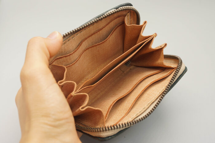コンパクト　革財布　レザー