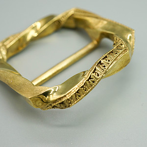 Twisted Rectangle Buckle Handmade　ACANSAS