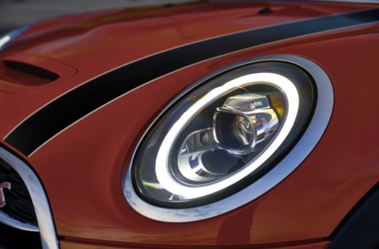 4013A17B-9A3C-4DC8-B0E9-AB5D97CC8C6F