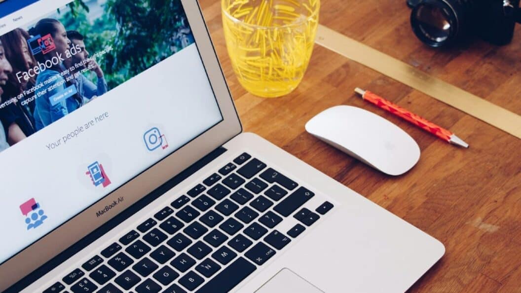 Facebook Ads 2026, Beginner's Playbook to Build High-Converting Campaigns