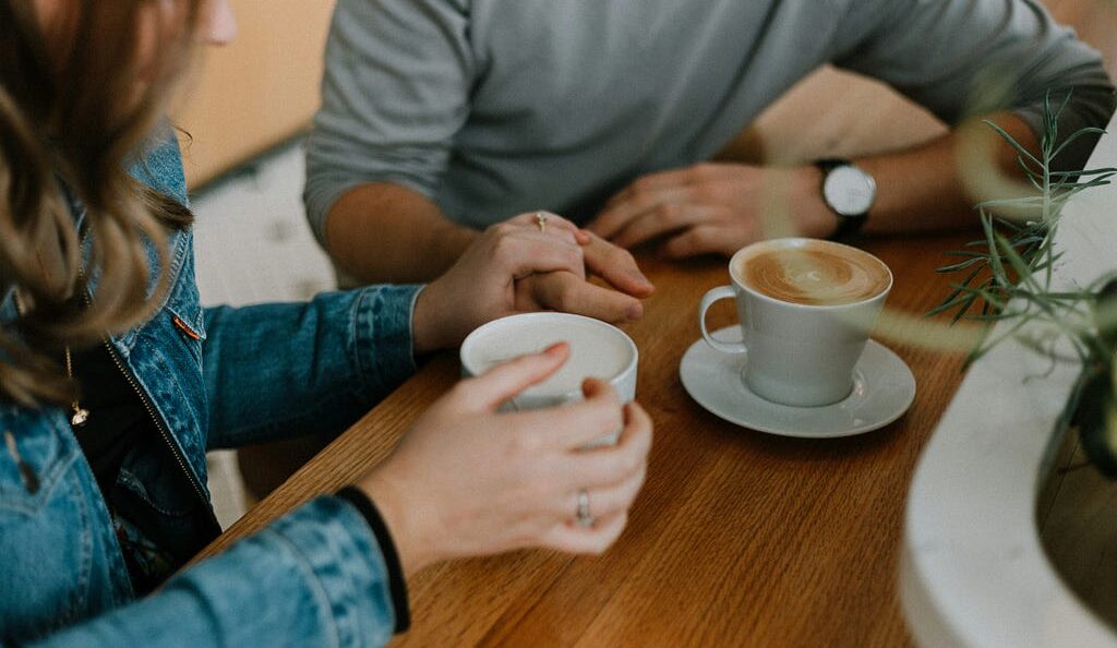 Can AI Supercharge Your Dating Life, Data-Backed Tips from Relationship Experts