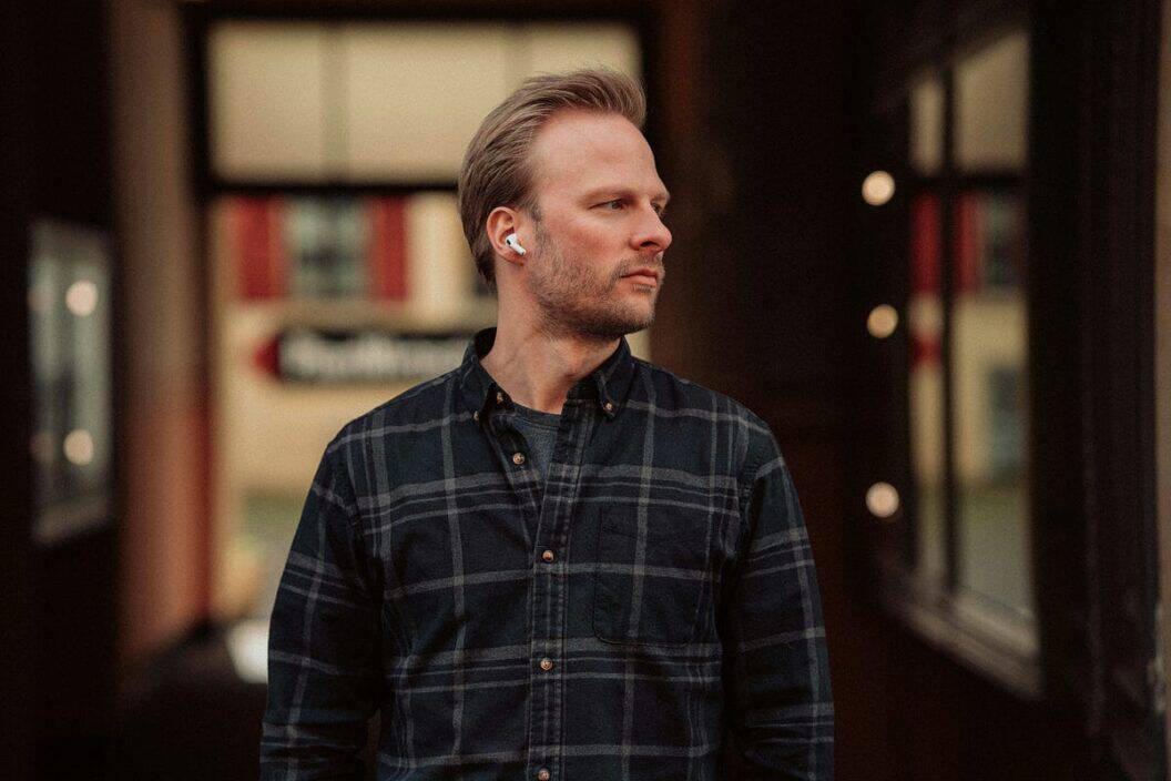 Why AirPods Were Mocked Then Embraced, The Cultural Trend That Rewrote Cool