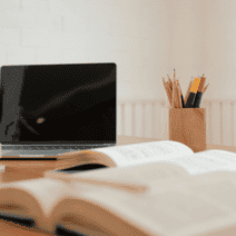 Drowning in 200+ Unread Articles, I Built a macOS App to Auto-Queue and Share to Buffer