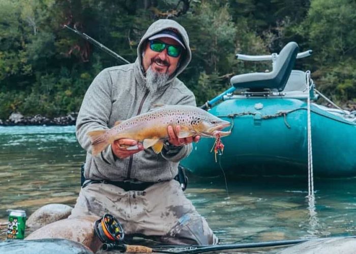 Fly fishing at Chimalfe Patagonia Lodge in Chile