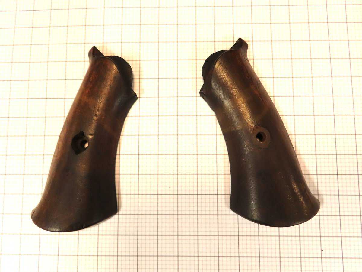 Authentic vintage firearm grips for collector guns and shooting enthusiasts in New Zealand.