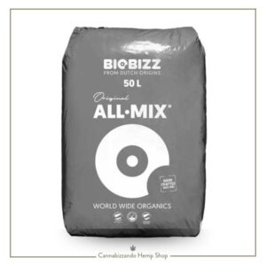 All Mix di BioBizz è un terriccio particolarmente indicato per la coltivazione di piante che hanno raggiunto una dimensione adulta e per le piante in fase di fioritura.