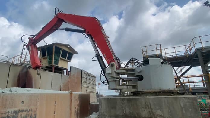 Rock Breaker Rebuild By Sandvik Rock Processing Keeps Crushing On Track At Ghana Gold Mine