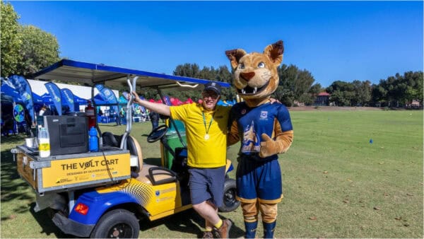 How Unemployed Graduates Transformed a Scrap Cart into a Campus Power Hub