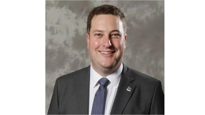 Mayor Geordin Hill-Lewis