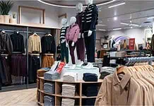 New Cape Town clothing destination_ UNIQ Clothing opens in Kenilworth