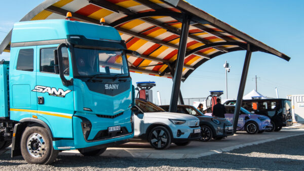 CHARGE launches South Africa’s first off-grid EV charging network on the N3 corridor, backed by DBSA