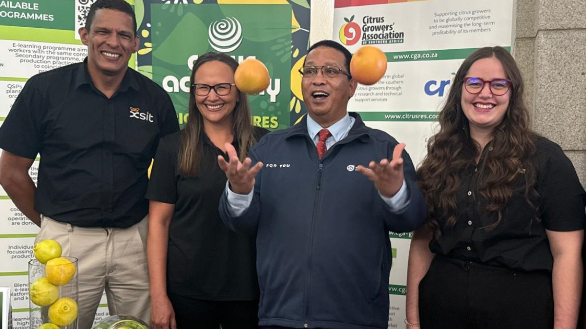 Expanded access to Chinese market a major boost for economic growth, jobs, and Western Cape citrus producers – Minister Meyer