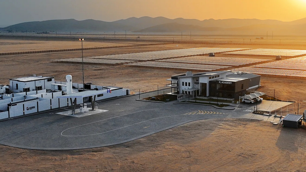 Namibia green hydrogen hub powers clean transport and industry