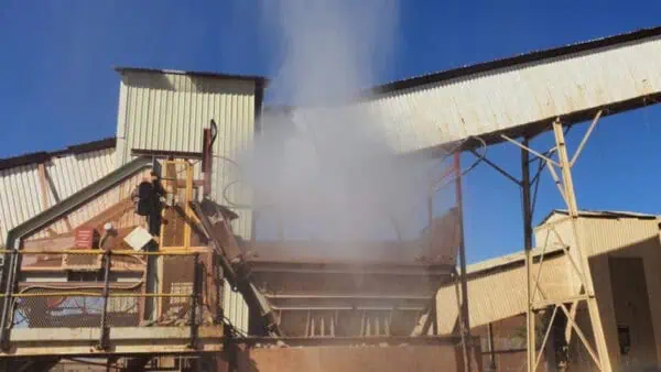 Wet dust suppression systems: How to choose the right nozzle