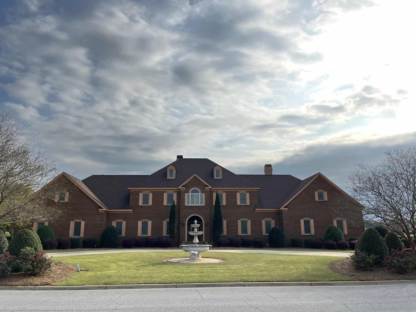 CLEAN CUT LANDSCAPE MANAGEMENT