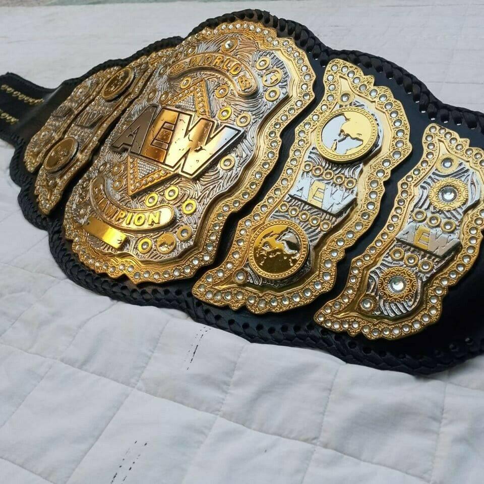 AEW Heavyweight Championship Belt 24K Gold Replica - Image 1