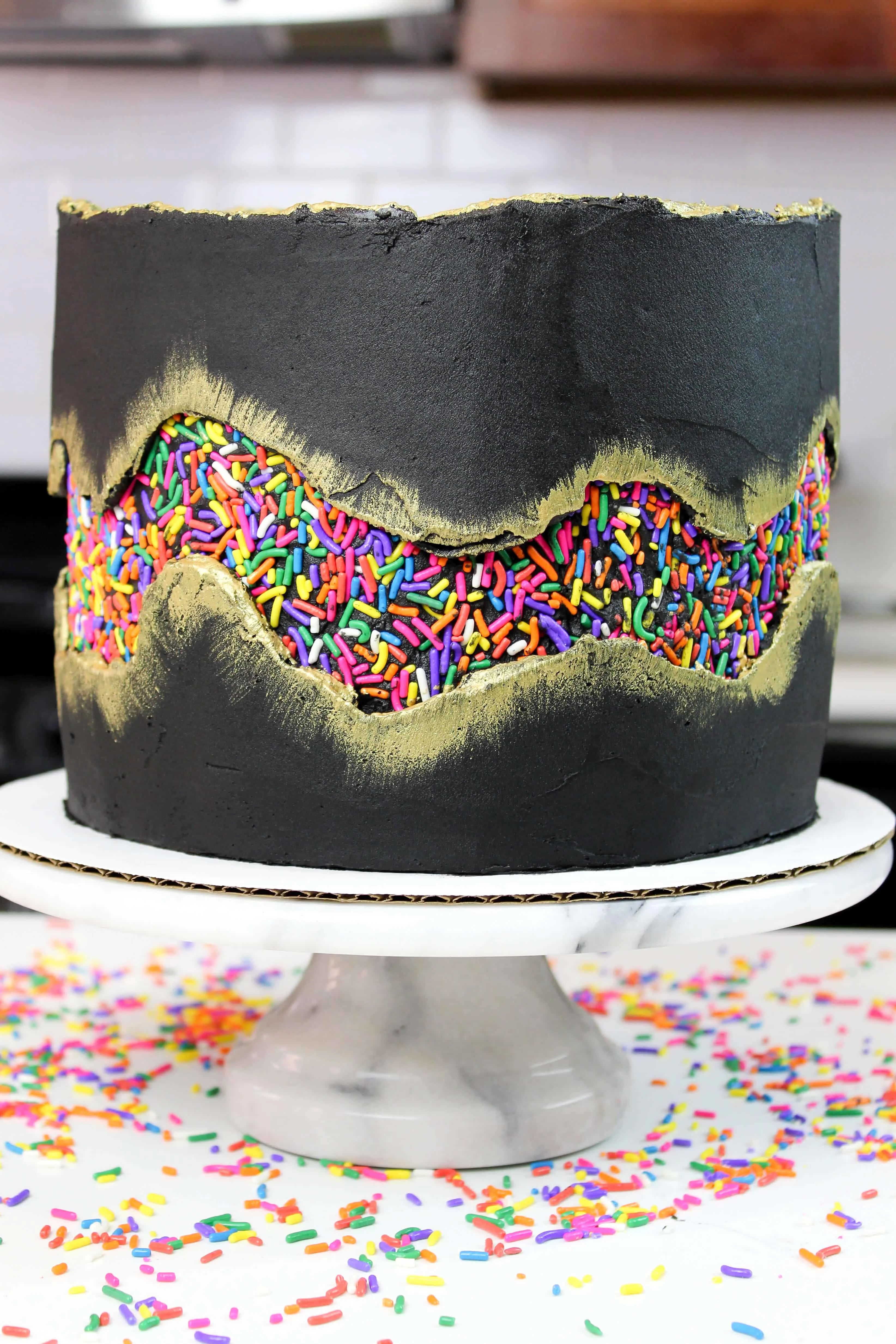 Black Frosting That Won't Stain Your Teeth - Chelsweets