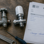 prix d un plombier pour changer un robinet de radiateur anciens et neufs outils