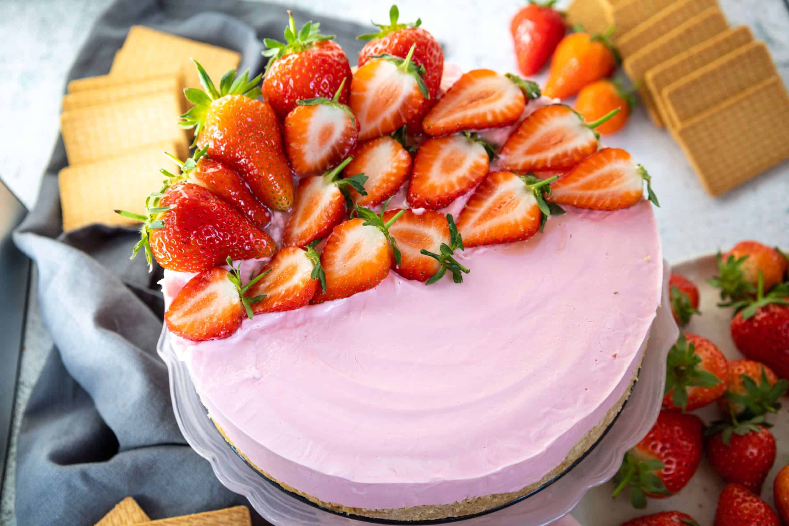 no bake strawberry Cheesecake