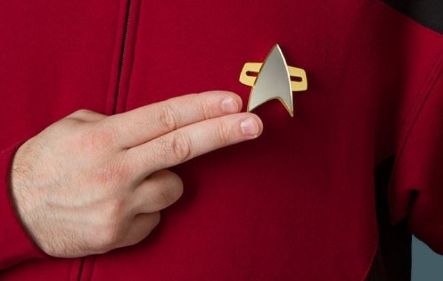 star-trek-communicator » Chris Hood Star Trek Communicator