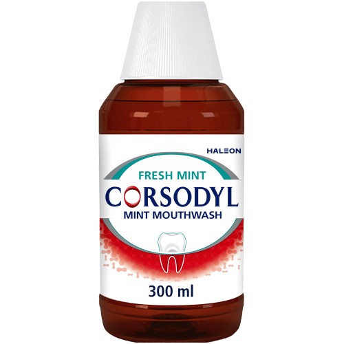 Corsodyl Gum Treatment Mouthwash Mint (300ml)