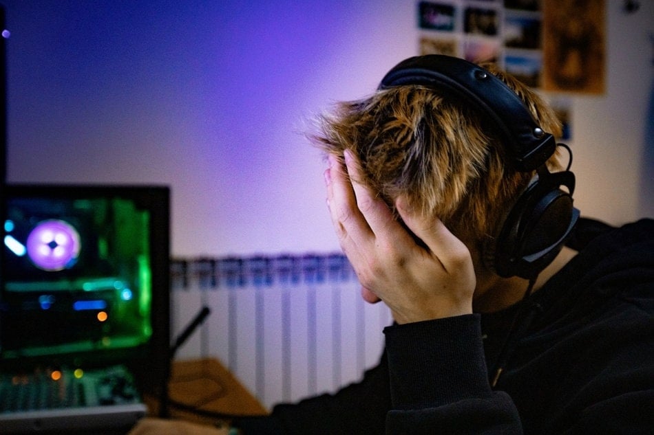 Parent’s Guide to Teen Sextortion Scams