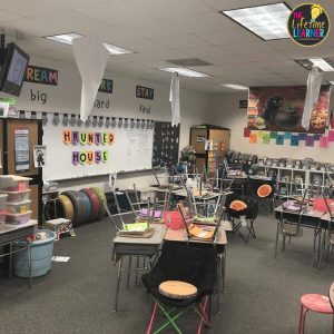 halloween classroom transformation decorations in room