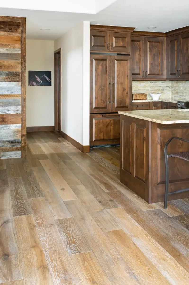 Lorian in Minturn - Image 2