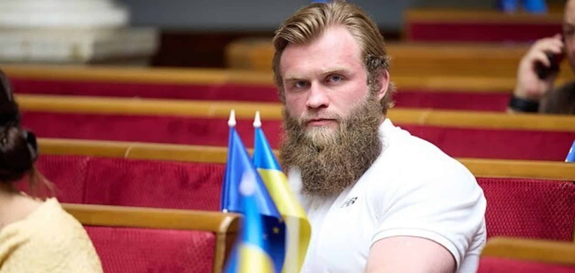 Зображення посту: Скандальний нардеп Дмитрук виїхав з України — ДБР порушило справу через незаконний перетин кордону