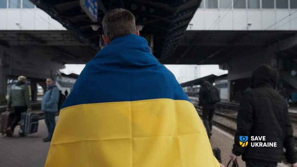 Стаття: Україна повернула з окупації 17-річного Мирослава з Приазовʼя та ще пʼятьох дітей