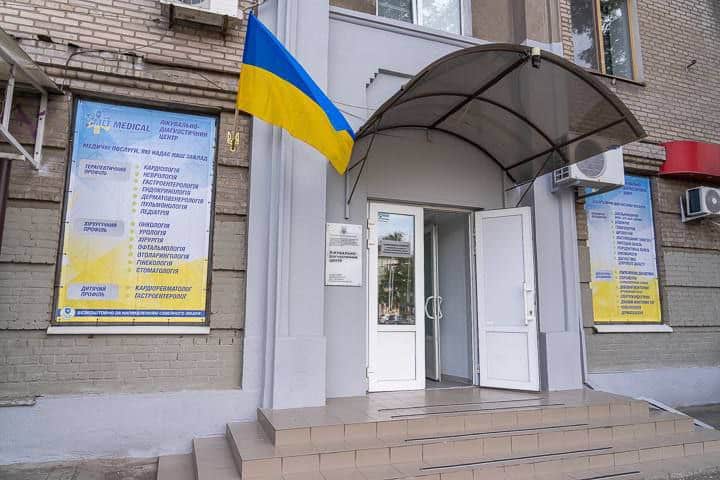 Стаття: У Запоріжжі відновила роботу релокована лікарня з Мелітополя
