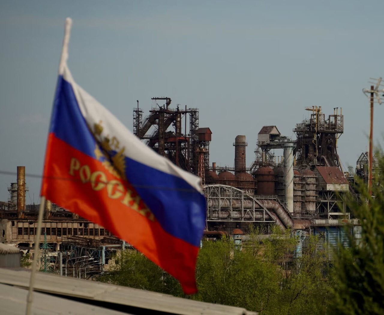 Зображення посту: Путін віддав завод імені Ілліча в Маріуполі Кадирову на розграбування