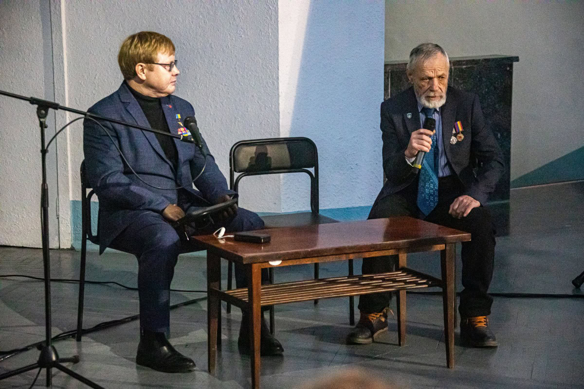 Зображення посту: У Києві луганські партизани розповіли про рух спротиву в окупації