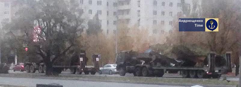 Зображення посту: Росіяни перекидають техніку з Запорізького напрямку на Курахове