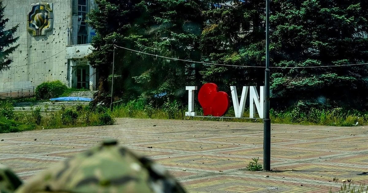 Стаття: Армія РФ намагається захопити Велику Новосілку