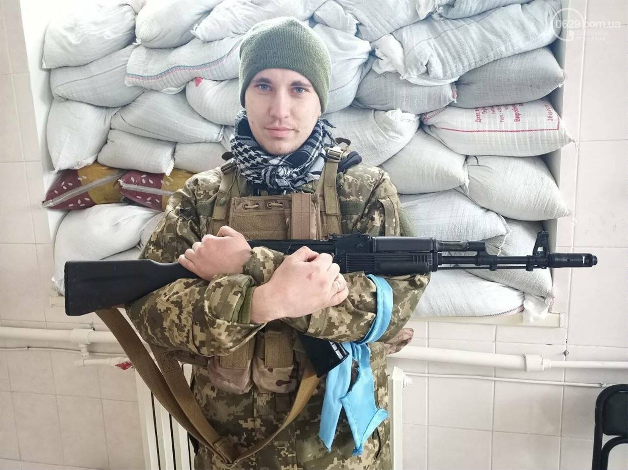 Зображення посту: Україна повернула з полону маріупольського журналіста Олександра Гуділіна