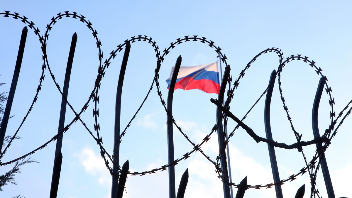 Стаття: Україна отримала перший мільярд доларів від заморожених російських активів